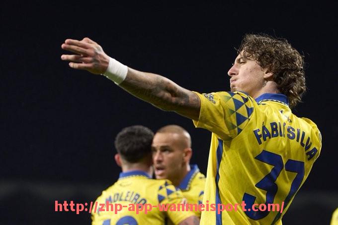 完美体育官方入口-巴西甲比分直播平台推荐及实时更新功能解析